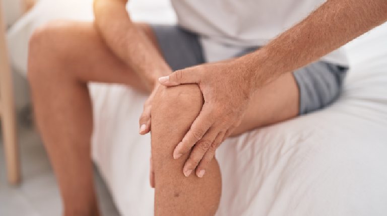 Mechanical Sensations After the Knee Replacement Surgery